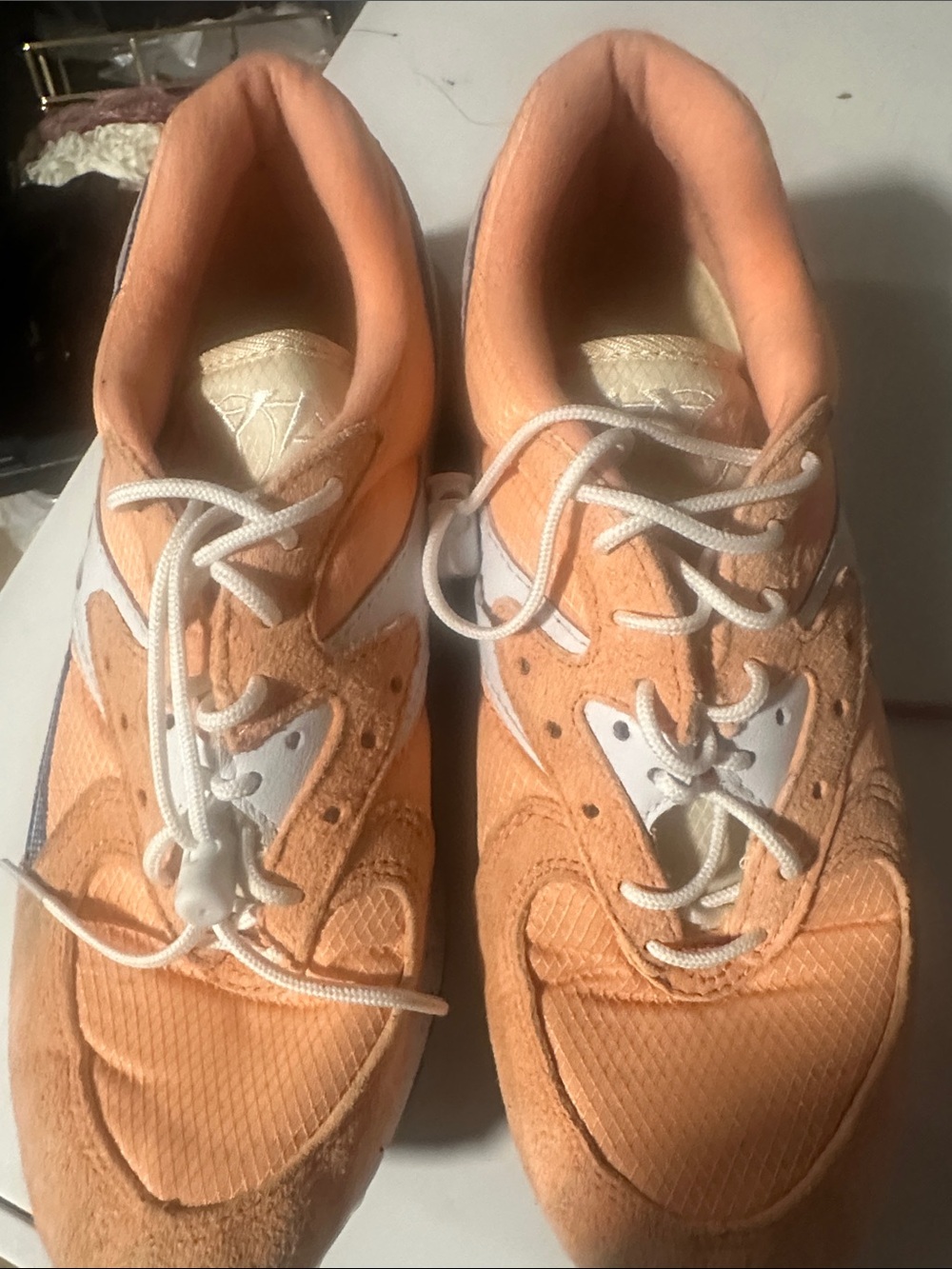 Saucony Men’s Peach Suede Athletic Sneakers - Unbranded color peaches peach